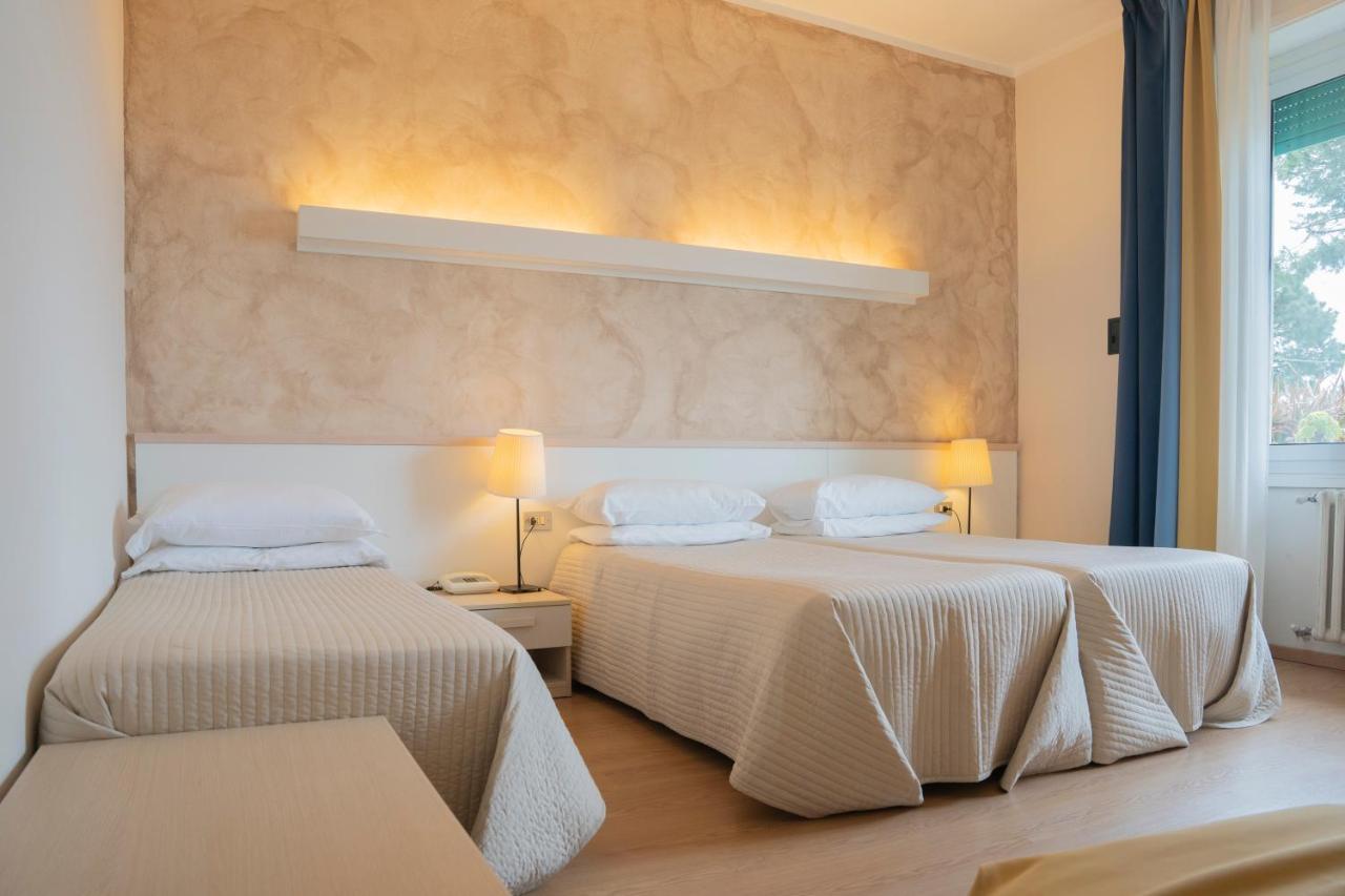 Albergo Celeste Сестрі-Леванте Екстер'єр фото